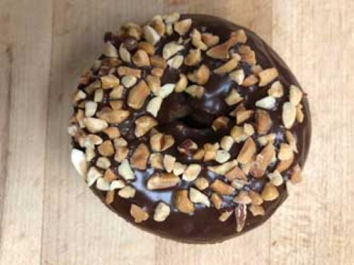 Chocolate Devil Food cake w/ peanut