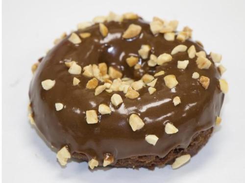 Chocolate Devil Food cake w/ peanut